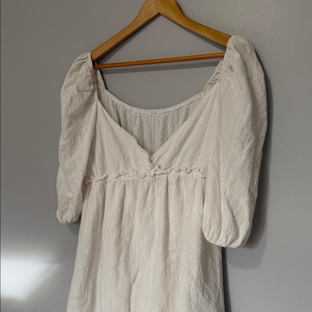 WHITE BABYDOLL DRESS - Picture 2 of 5